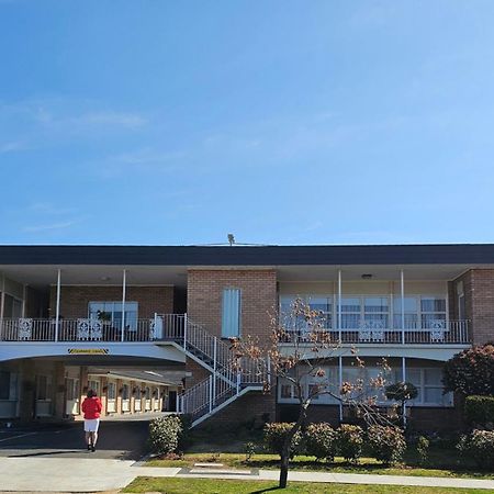 Country Lodge Motor Inn Bathurst Exteriör bild