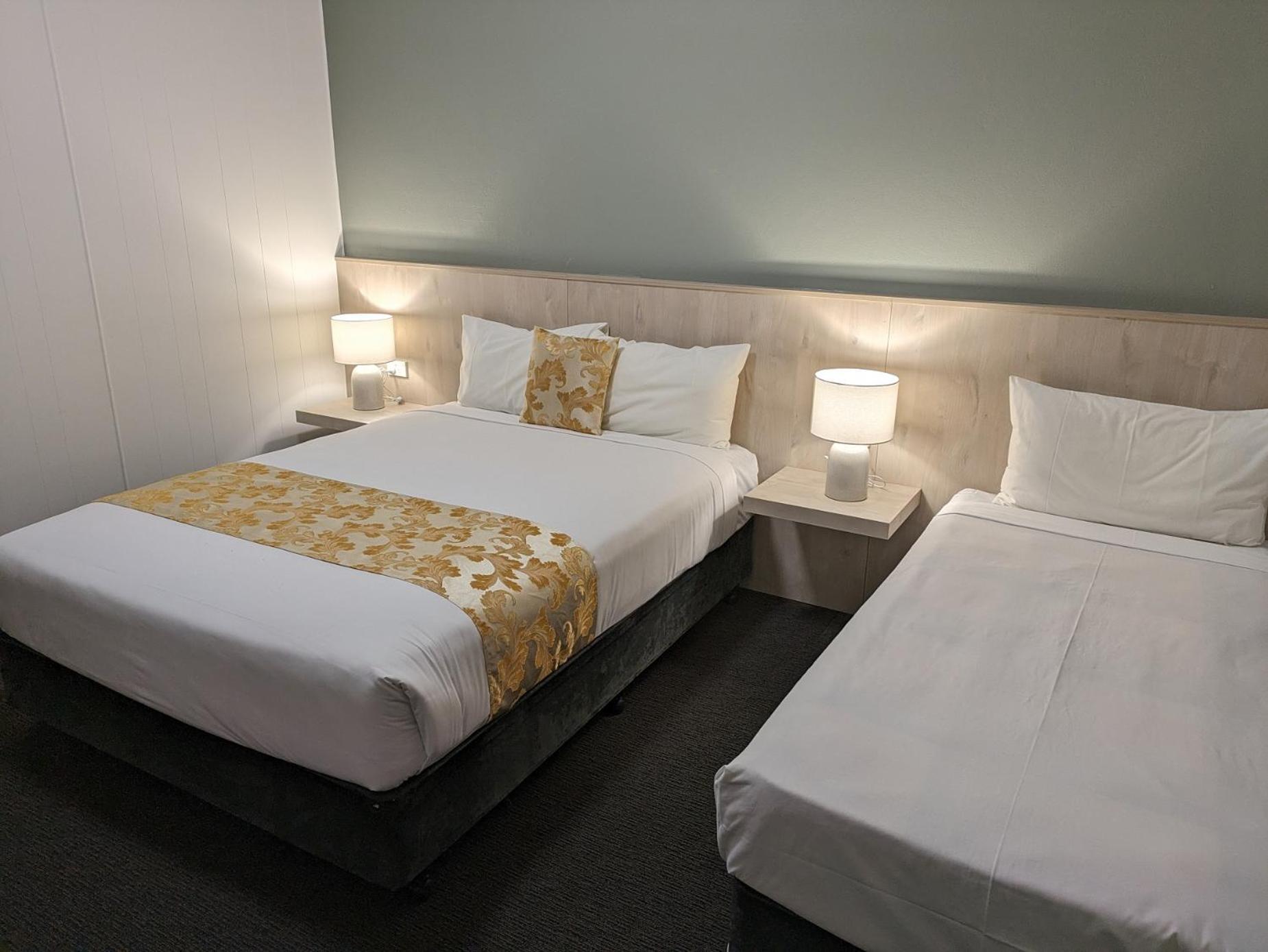 Country Lodge Motor Inn Bathurst Exteriör bild
